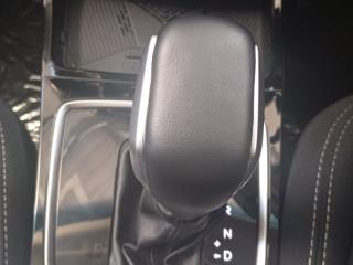 Mahindra XUV 3XO 1.2T AX5 auto