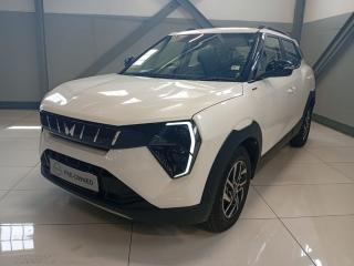 Mahindra XUV 3XO 1.2T AX5 auto