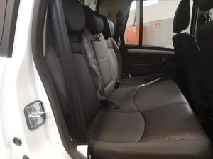 Mahindra Pik Up 2.2CRDe double cab S11 - Image 13