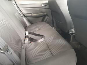 Suzuki Swift 1.2 GLX manual - Image 10