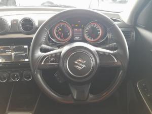 Suzuki Swift 1.2 GLX manual - Image 18