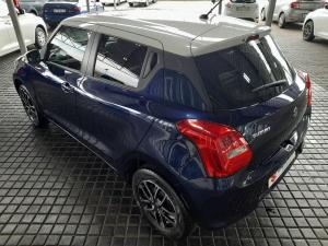 Suzuki Swift 1.2 GLX manual - Image 5