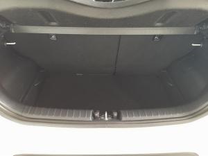 Kia Picanto 1.0 Street auto - Image 11