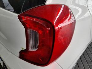 Kia Picanto 1.0 Street auto - Image 16