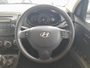 Hyundai i10 1.25 Fluid - Image 18