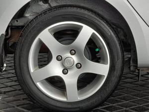 Hyundai i10 1.25 Fluid - Image 24