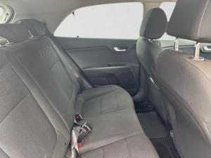 Kia Rio hatch 1.4 EX auto - Image 12