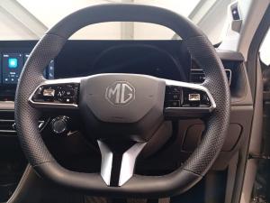 MG HS 2.0T Comfort - Image 25