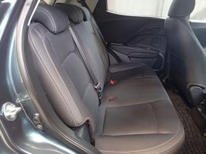 Mahindra XUV300 1.2T W6 - Image 11