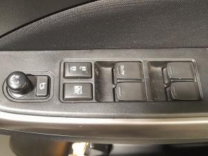 Suzuki Swift 1.2 GLX auto - Image 24