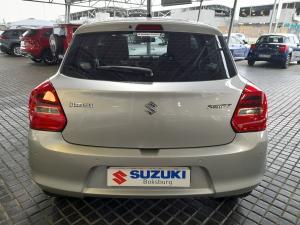 Suzuki Swift 1.2 GLX auto - Image 6