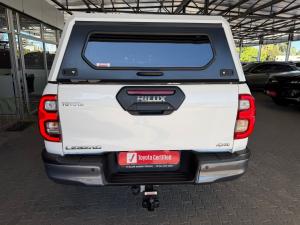 Toyota Hilux 2.8GD-6 double cab 4x4 Legend RS manual - Image 5