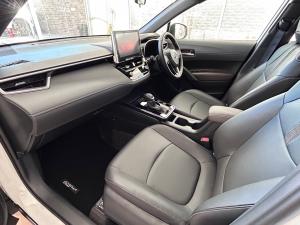 Toyota Corolla Cross 1.8 HEV XS - Image 7