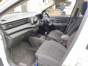 Toyota Rumion 1.5 SX manual - Image 7
