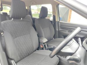 Toyota Rumion 1.5 SX manual - Image 16