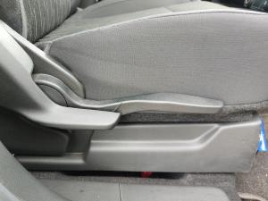 Toyota Rumion 1.5 SX manual - Image 18