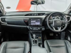 Toyota Hilux 2.8GD-6 48V double cab Raider - Image 6