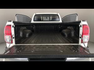 Toyota Hilux 2.4GD-6 single cab Raider auto - Image 13