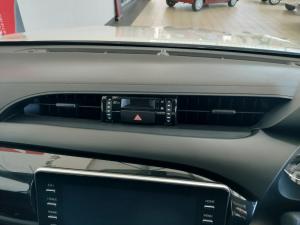 Toyota Hilux 2.4GD-6 Xtra cab Raider auto - Image 25