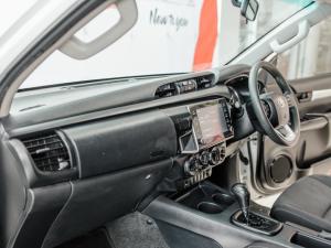 Toyota Hilux 2.4GD-6 double cab 4x4 Raider X auto - Image 7
