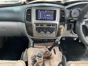 Toyota Land Cruiser 100 GX 4.5P - Image 10
