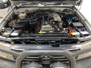 Toyota Land Cruiser 100 GX 4.5P - Image 19