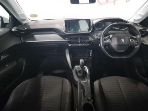 Peugeot 208 1.2 Active - Image 6