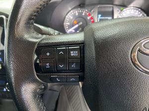 Toyota Hilux 2.8GD-6 double cab 4x4 Raider auto - Image 9