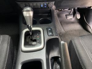 Toyota Hilux 2.8GD-6 double cab 4x4 Raider auto - Image 12