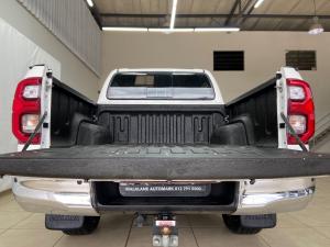 Toyota Hilux 2.8GD-6 double cab 4x4 Raider auto - Image 19