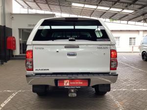Toyota Hilux 3.0D-4D double cab Raider Dakar edition auto - Image 5