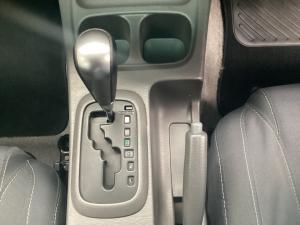 Toyota Hilux 3.0D-4D double cab Raider Dakar edition auto - Image 11