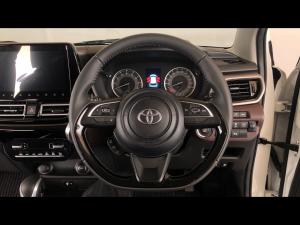 Toyota Starlet Cross 1.5 XR auto - Image 8