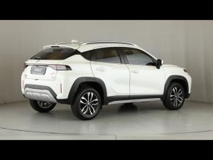 Toyota Starlet Cross 1.5 XR auto - Image 2