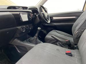 Toyota Hilux 2.4GD single cab S (aircon) - Image 7
