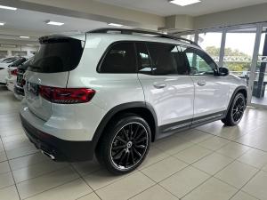 Mercedes-Benz GLB GLB250 Progressive - Image 2
