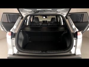 Toyota Corolla Cross 1.8 XR - Image 13