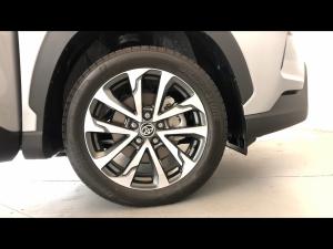 Toyota Corolla Cross 1.8 XR - Image 17