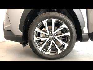 Toyota Corolla Cross 1.8 XR - Image 18