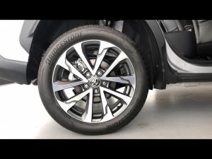 Toyota Corolla Cross 1.8 XR - Image 20