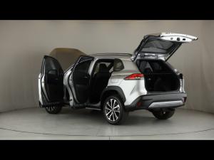 Toyota Corolla Cross 1.8 XR - Image 25