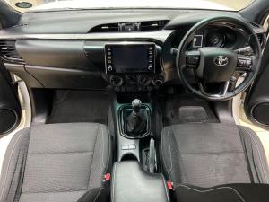 Toyota Hilux 2.8GD-6 Xtra cab 4x4 Legend manual - Image 6