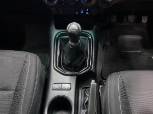 Toyota Hilux 2.8GD-6 Xtra cab 4x4 Legend manual - Image 12