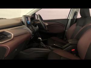 Toyota Starlet Cross 1.5 XS auto - Image 7