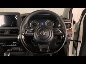 Toyota Starlet Cross 1.5 XS auto - Image 8