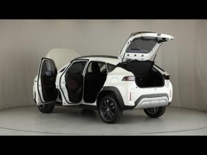 Toyota Starlet Cross 1.5 XS auto - Image 25