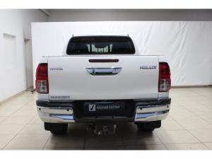 Toyota Hilux 2.4GD-6 double cab Raider manual - Image 5