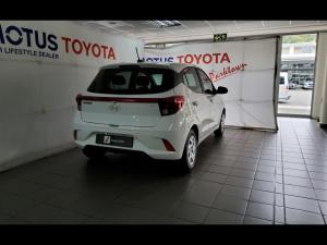 Hyundai Grand i10 1.2 Premium hatch - Image 2