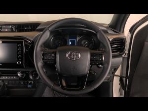 Toyota Hilux 2.8GD-6 double cab 4x4 Legend 55 - Image 8