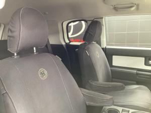 Toyota FJ Cruiser FJ Cruiser - Image 16